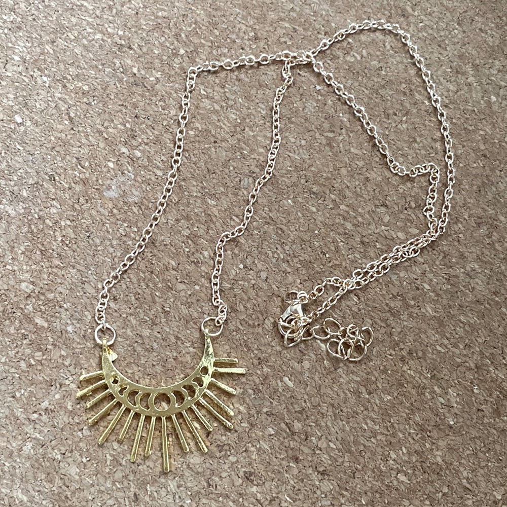 🌙 Vintage Moon Phase Necklace 🌙